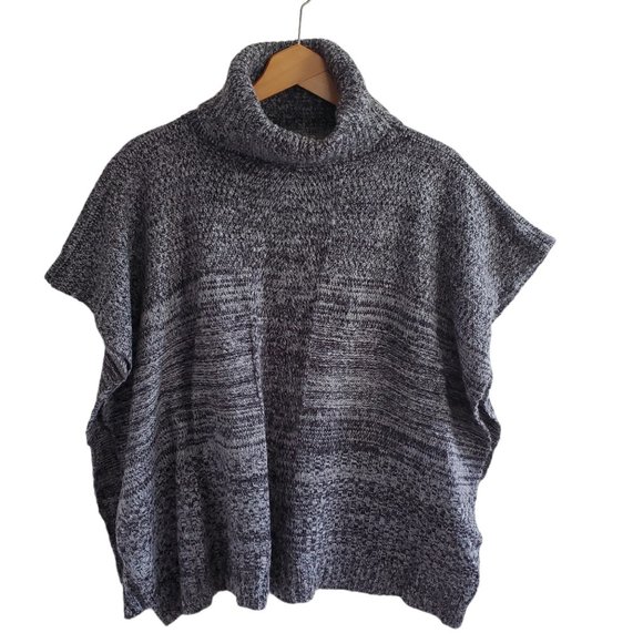 Steve Madden Turtleneck Poncho Open Sided Sweater Gray Heathered Thick Knit Cape - Picture 1 of 8